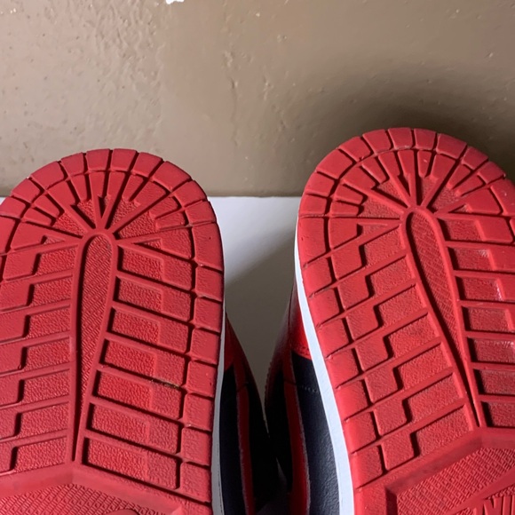 Jordan 1 mid reverse bred - Picture 9 of 9